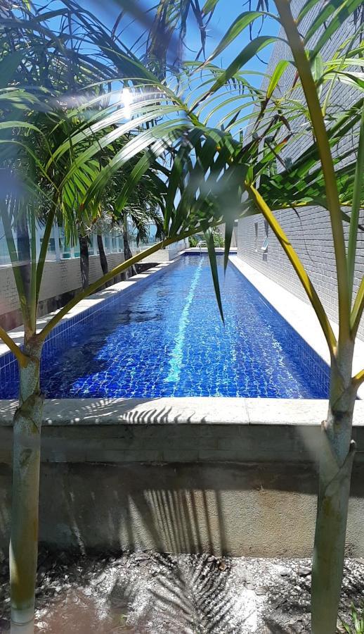 Condomínio Beira Mar Praia Jatiuca Apartamento *